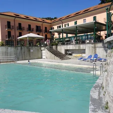 Apartmán Sleeps 5 Pool